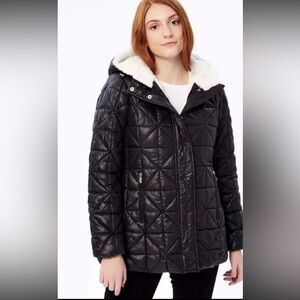 Steve Madden Women’s Med. L Or XL Black Puffer Jacket Hooded Fleece Trim Coat